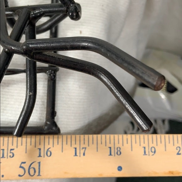 Handmade barbed wire art calf & 2 cowboys original - Picture 10 of 11